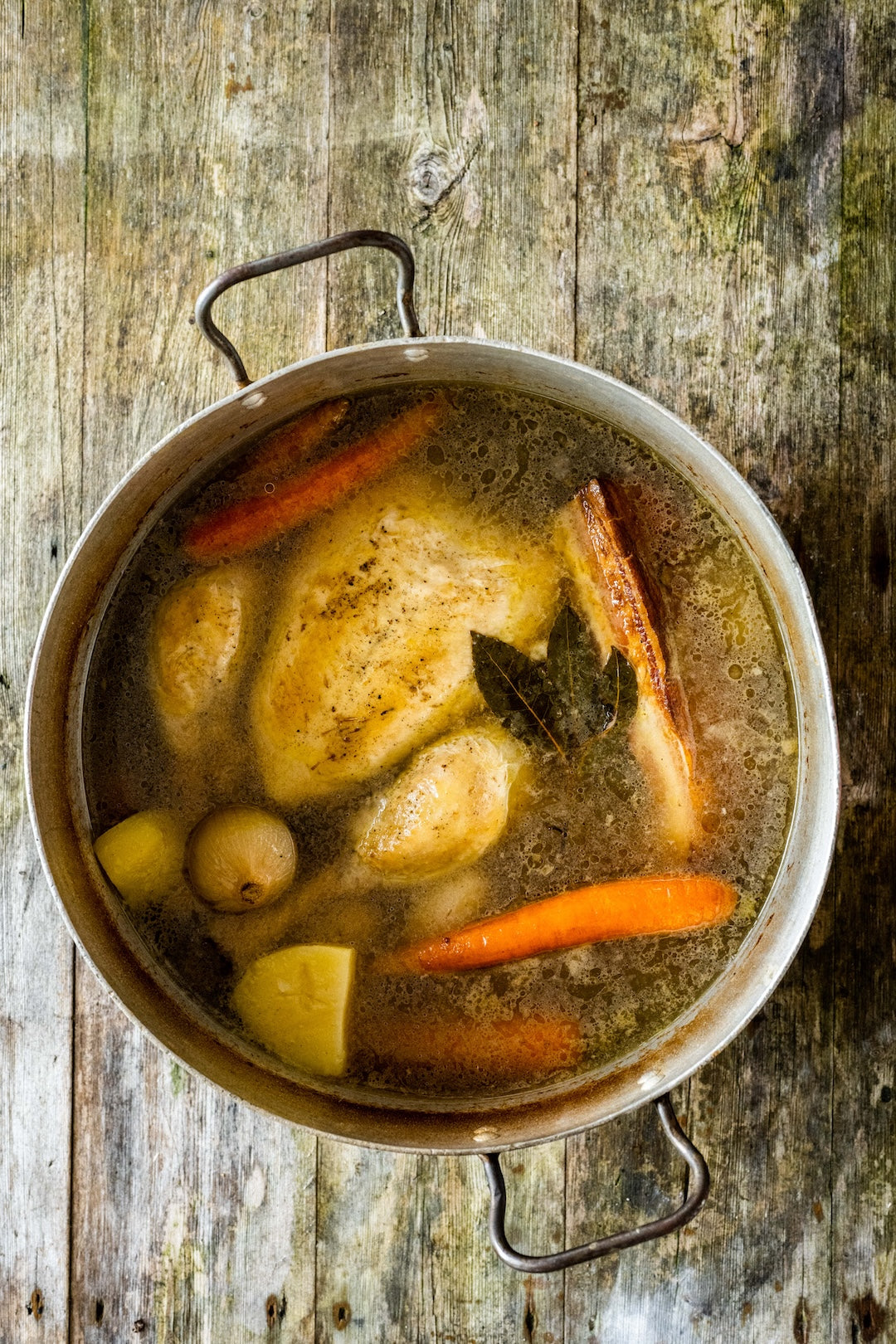 The Sustainable Meat Cookbook – a British cookbook celebrating ethical meat, nose-to-tail cooking, and regenerative farming practices.